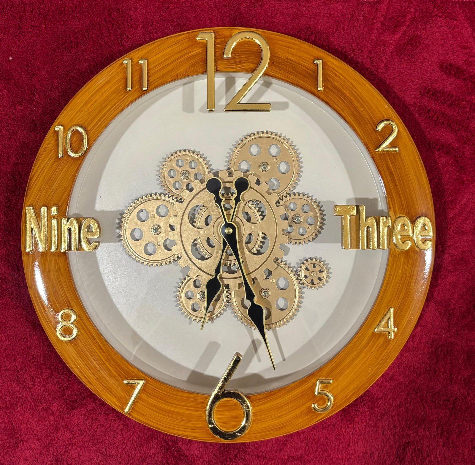 GEAR WALL CLOCK ROUND SHAPED