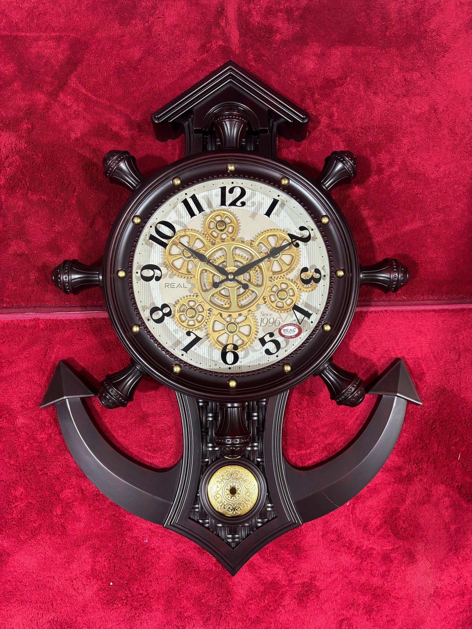 OVAL SHAPE GEAR WALL CLOCK