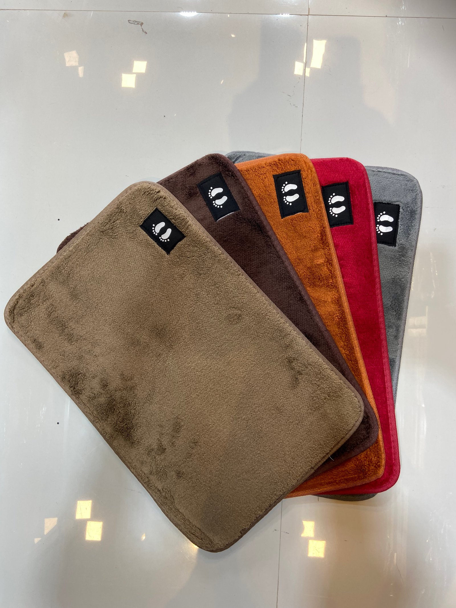 Ultra Soft Microfiber Non-Slip |  Plush Floor Mat Set |  NO COLOUR SELECTION | Anti skid |₹499 (4) MATS / MICRO